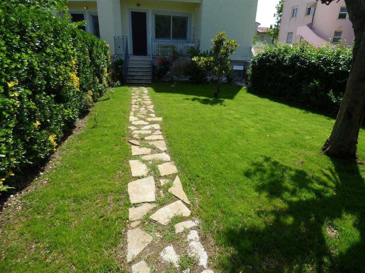 Complesso Primavera Tirrenia Εξωτερικό φωτογραφία
