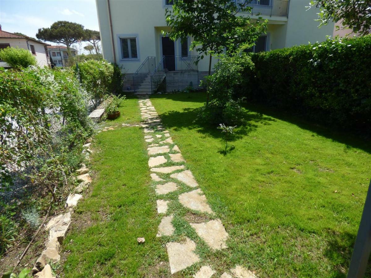 Complesso Primavera Tirrenia Εξωτερικό φωτογραφία
